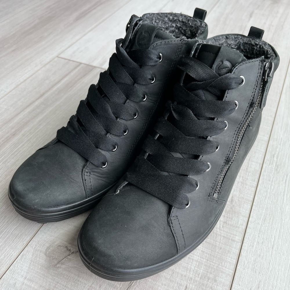 Ecco Soft 7 Tred Gore-Tex Winter Sneaker Bootie